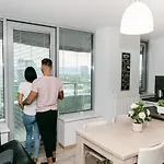 Slavic Spacious By Chors Апартаменты *