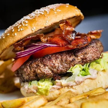 Slavic Spacious By Chors Lägenhet Bratislava