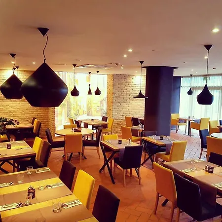 Slavic Spacious By Chors * Bratislava