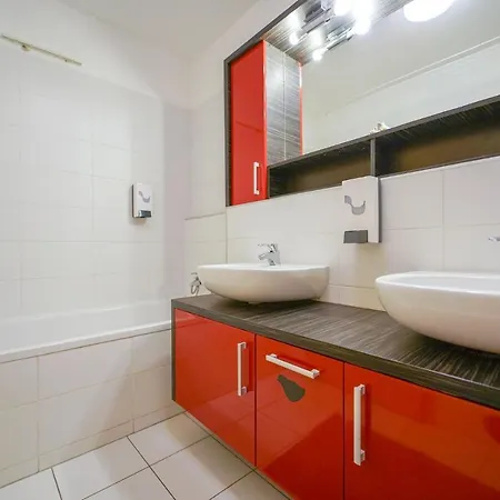 Slavic Spacious Apartament
